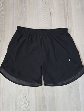 LIV Outdoor Life Integrity Earth Women's Black Athletic Running Shorts Size L
